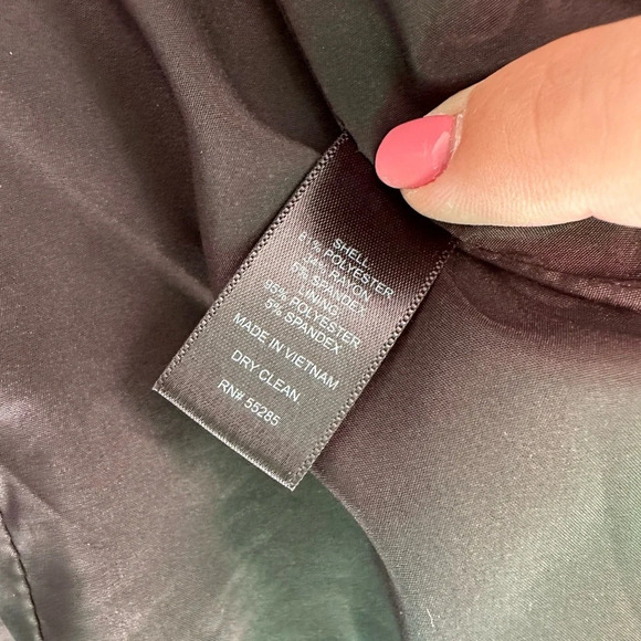 Express Ruched Sleeve Black Blazer | 8 - Picture 4 of 4